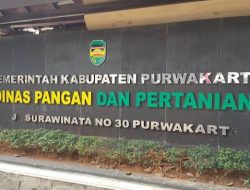 Demi Peningkatan Produktivitas Pertanian Kelompok Petani Kabupaten Purwakarta Menerima Bantuan Alsintan