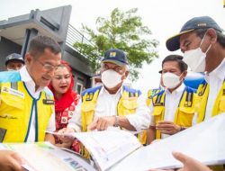 Tinjau Penanganan Banjir Semarang, Menteri Basuki Instruksikan Tambah Kapasitas Pompa dan Pintu Air