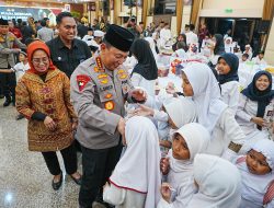 Kapolri Berbagi Takjil dan Buka Puasa Bersama, Kapolri Perkuat Sinergi dengan Media dan Masyarakat