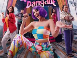 Ketika Hidup Memaksa Anya Geraldine Jadi Biduan, Mendadak Dangdut Mengajak Penonton Ikuti Kisahnya yang Penuh Tawa dan Perjuangan