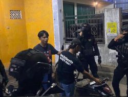 Antisipasi Kejahatan Malam Hari, Batalyon D Pelopor Sat Brimob PMJ Laksanakan Patroli di Kabupaten Bekasi