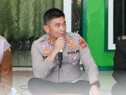  Kapolres Cirebon Kota Sambangi Warga Mertasinga, Wujudkan Polri yang Dekat dengan Masyarakat
