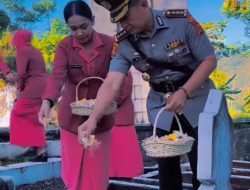 Peringati Hari Bhayangkara ke-79, Polresta Bandung Gelar Upacara Ziarah dan Tabur Bunga