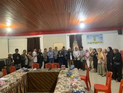 Bupati Solok Perintahkan Rehap Gubuk Reyot Nenek Jusmaniar Menjadi Rumah Layak Huni”