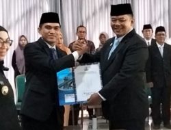 Bupati Way Kanan Melantik Langsung Machiavelli Menjadi Sekdakab 