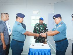 Jaga Transparansi dan Objektivitas Seleksi Penerimaan Prajurit TNI AL, Panitia Daerah Lantamal IX Ambon Laksanakan Penandatanganan Pakta Integritas