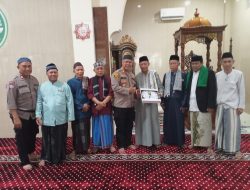 Awali 2026, Kapolsek Bekasi Barat Serukan Peran Orang Tua Jaga Keluarga Lewat Jumat Keliling