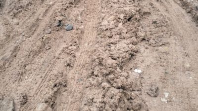 Ada Apa Ya, Aparat Kampung Terkesan Cuek Dan Diam Jalan Dirusak Oleh Orang Yang Mementingkan Kepentingan Sendiri