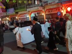 Meriahnya Pawai Obor Ramadhan Bertepatan Malam Tahun Baru Imlek 2577 Kota Singkawang