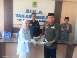 Serah Terima Jabatan Kades Tanjung Mekar, Helen Aini Syifa Resmi Menjabat Periode 2026–2034