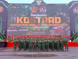 Komandan Yonif 509/BY/9/2 Kostrad Bersama Prajurit Tunjukkan Jiwa Ksatria pada Upacara HUT ke-65 Kostrad