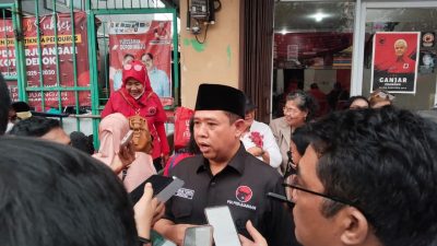 ⁠Bakti Sosial DPC Kota Depok PDI Perjuangan di Depok Diserbu Warga, Pelayanan Kesehatan Gratis hingga Jelang Berbuka