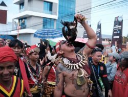 Aksi Sadisme Tatung di Festival Cap Go Meh Singkawang 2026 Coreng Citra Pariwisata. Panitia dan Dinas terkait diminta Bersikap tegas.