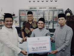 TSR Pemprov Sumbar Kunjungi Masjid Raya Kacang, Wakil Bupati Solok Sampaikan Usulan Pembangunan