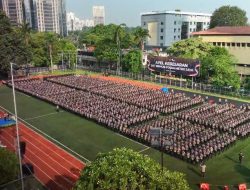 Kapolda Metro Jaya Pimpin Apel 2.098 Personel Brimob di Stadion Presisi, Tekankan Sikap Disiplin dan Humanis