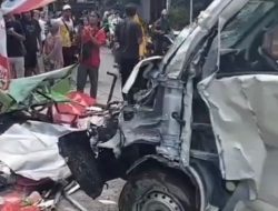 Mobil Operasional SPPG Alami Kecelakaan di Bekasi Timur, Empat Orang Luka-Luka