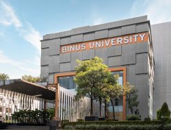 Kebakaran Landa Kampus Binus Jakarta Barat, Auditorium Terbakar di Lantai 4