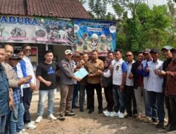 Solidaritas Wartawan Way Kanan Laporkan Hendri ke Polres Atas Tuduhan Suap, Kuasa Hukum: Ini Serang Profesi & Individu