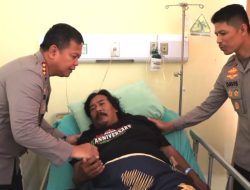 Kapolres Bekasi Kota Jenguk Ketua Ojol Sabuk Kamtibmas Di RSUD: Ojol Mitra Polisi