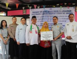 Bersinergi Jaga Lingkungan, Bersama Bangun Jakarta, Jasa Raharja Kantor Wilayah Utama DKI Jakarta Salurkan Bantuan Bank Sampah melalui Program CSV