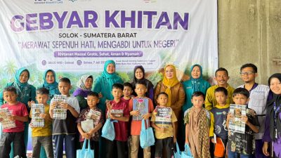 TP-PKK Kabupaten Solok Dan RHC ( Rufaidah Humanity Care) laksanakan Gebyar Khitanan Massal Gratis di Nagari Koto Baru Jorong Subarang