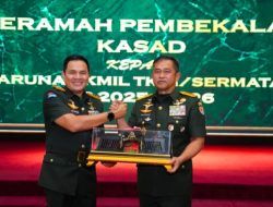 Gubernur Akmil Mayjen TNI Rano Tilaar SE Dampingi Kasad Maruli Simanjuntak Pada Penutupan Pendidikan Taruna Akmil 2025/2026