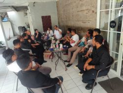 KETUM LIN GUS ROBI RAPATKAN BARISAN HADAPI AKSI 27 AGUSTUS, PERSIAPAN OPENING MABES DAN HUT LIN KE 9