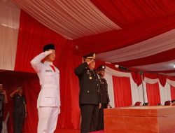 Upacara Penurunan Bendera HUT ke-81 RI di Pasar Kemis Berlangsung Khidmat dan Kondusif