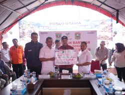 Kementerian Sosial RI Serahkan Bantuan Penanganan Bencana Senilai Rp358,86 Juta kepada Kabupaten Solok