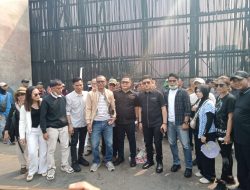 Mitra BGN Gelar Aksi di DPR, Desak Prabowo Selesaikan Investasi SPPG