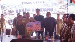 Wali Kota Sawahlunto Salurkan Dana untuk Korban Banjir Bndang Arosuka