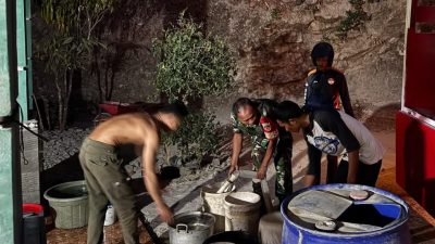 Hadir di Tengah Kesulitan Warga, Kodim Boyolali Salurkan Bantuan Air Bersih di Kemusu