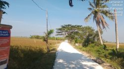 Proyek Pisew Di Desa Solokan Disorot, Beton Baru Beberapa Hari Pasca Pengerjaan Sudah Retak Rambut