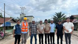 Kejari Rohil Tinjau Proyek Jalan Rigid di Kubu Babussalam, Progres Disebut 20 Persen di Atas Target