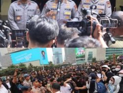 Polda Metro Jaya Amankan 19 Orang dalam Aksi Unjuk Rasa 28 Oktober, Sita 12 Kaleng Cat